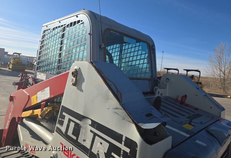 image for item ER5153 2022 Takeuchi TL8R-2 tracked skid steer loader