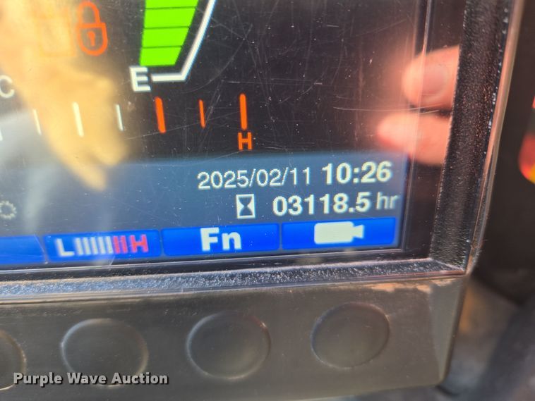 image for item ER5153 2022 Takeuchi TL8R-2 tracked skid steer loader