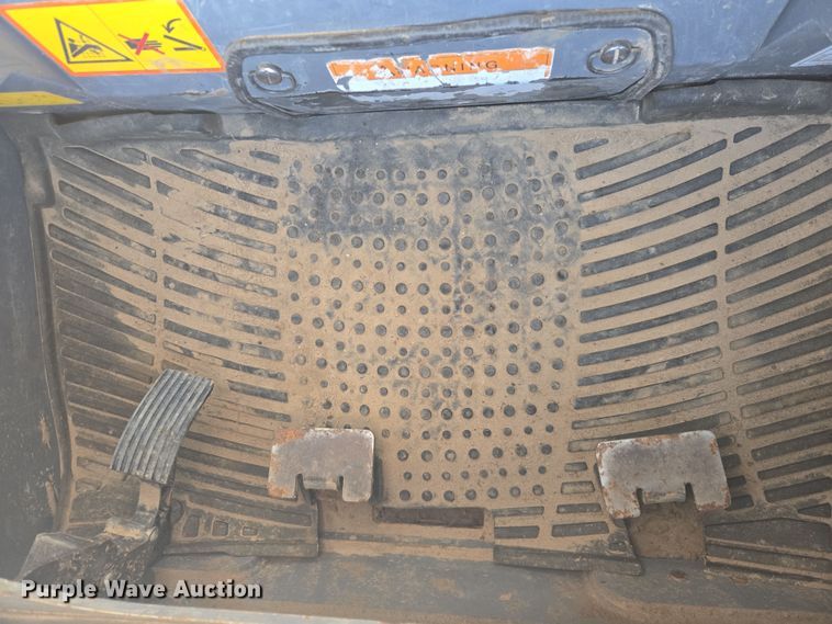 image for item ER5153 2022 Takeuchi TL8R-2 tracked skid steer loader