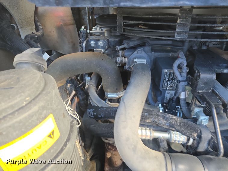 image for item ER5153 2022 Takeuchi TL8R-2 tracked skid steer loader