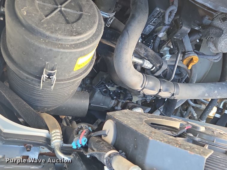 image for item ER5153 2022 Takeuchi TL8R-2 tracked skid steer loader