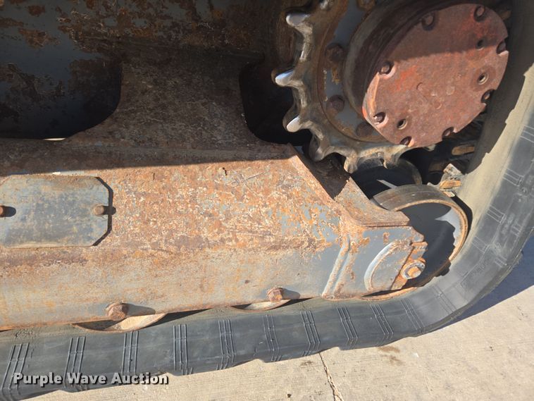 image for item ER5153 2022 Takeuchi TL8R-2 tracked skid steer loader