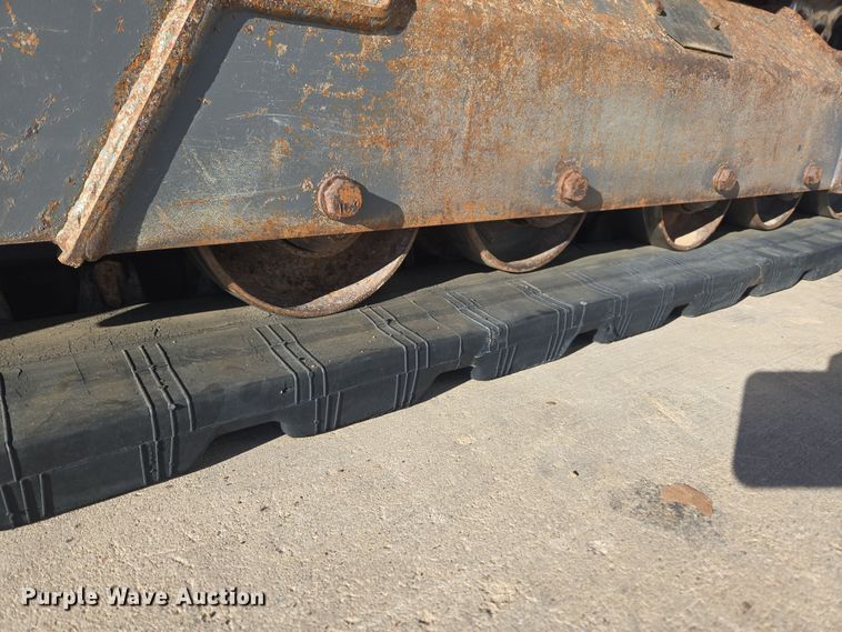 image for item ER5153 2022 Takeuchi TL8R-2 tracked skid steer loader