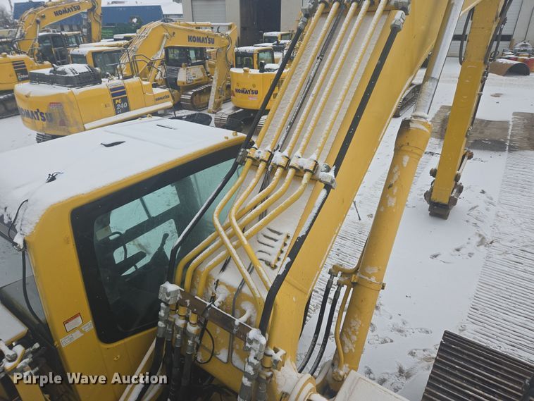 image for item ER5156 2013 Komatsu PC490LC-10 excavator