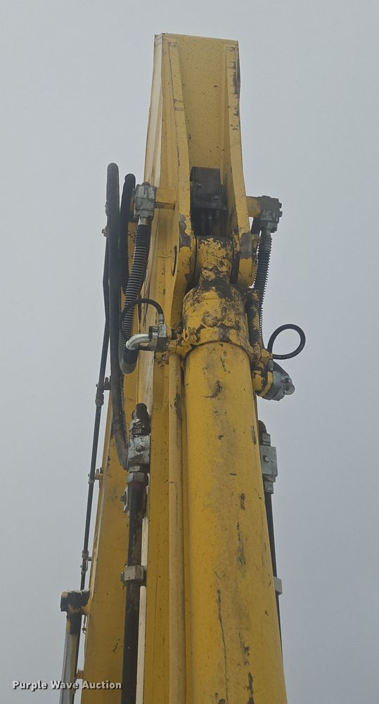 image for item ER5156 2013 Komatsu PC490LC-10 excavator