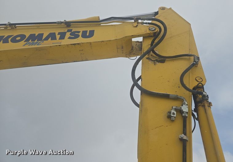 image for item ER5156 2013 Komatsu PC490LC-10 excavator