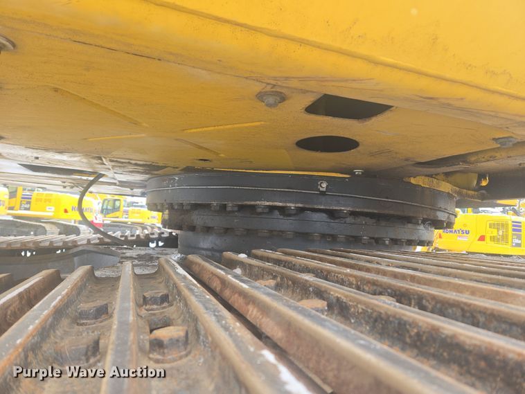 image for item ER5156 2013 Komatsu PC490LC-10 excavator