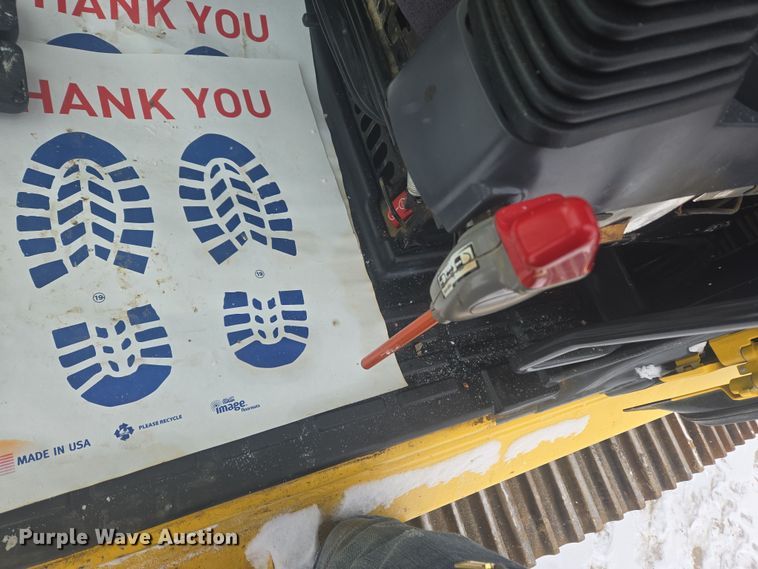 image for item ER5156 2013 Komatsu PC490LC-10 excavator