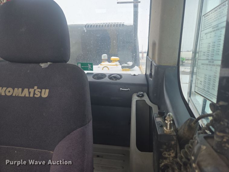 image for item ER5156 2013 Komatsu PC490LC-10 excavator