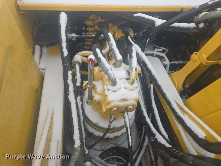 image for item ER5156 2013 Komatsu PC490LC-10 excavator