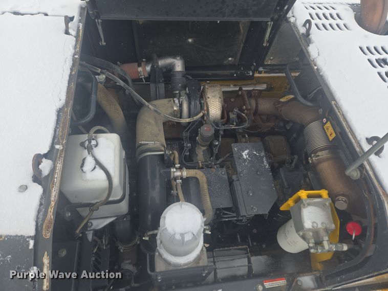 image for item ER5156 2013 Komatsu PC490LC-10 excavator