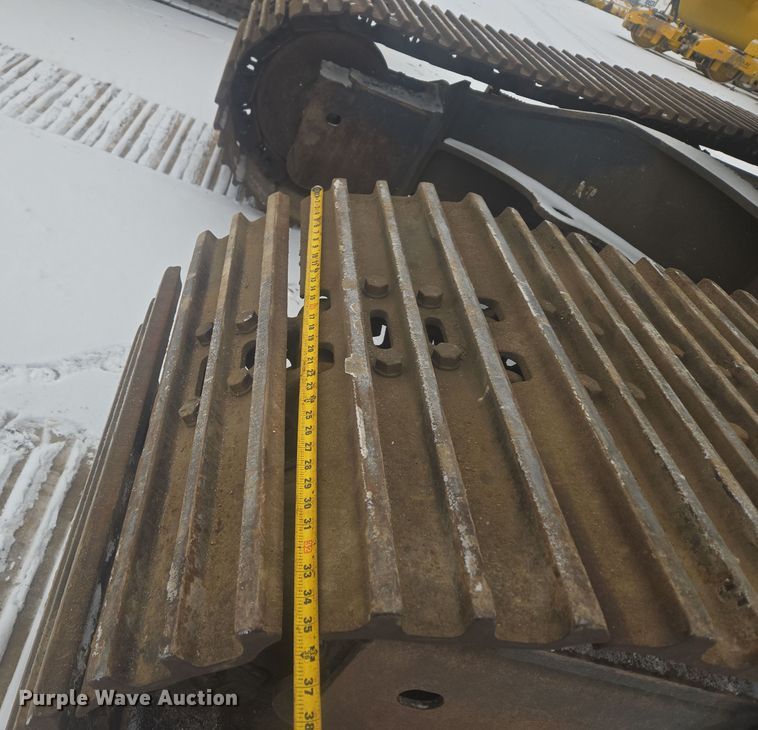 image for item ER5156 2013 Komatsu PC490LC-10 excavator