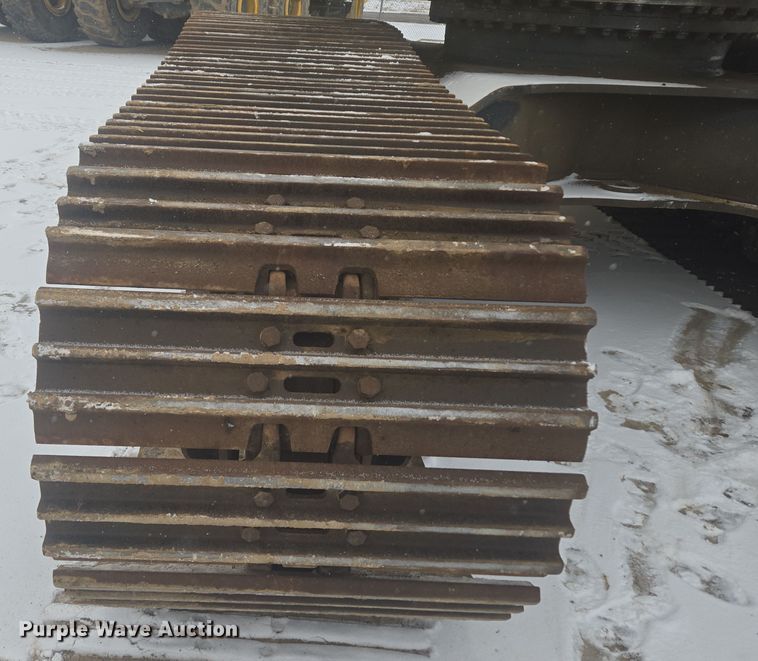 image for item ER5156 2013 Komatsu PC490LC-10 excavator