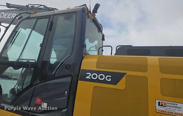 image for item ER5157 2022 John Deere 200G excavator