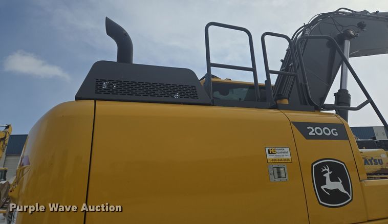 image for item ER5157 2022 John Deere 200G excavator
