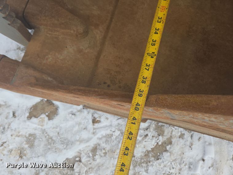 image for item ER5157 2022 John Deere 200G excavator