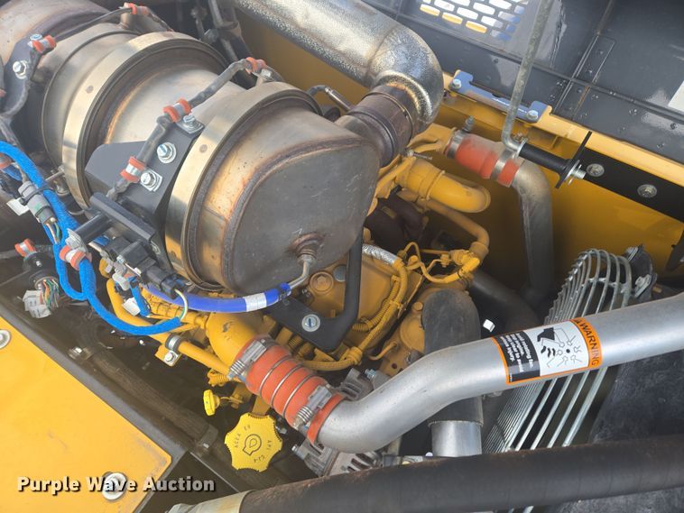 image for item ER5157 2022 John Deere 200G excavator