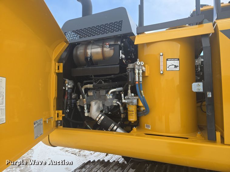 image for item ER5157 2022 John Deere 200G excavator