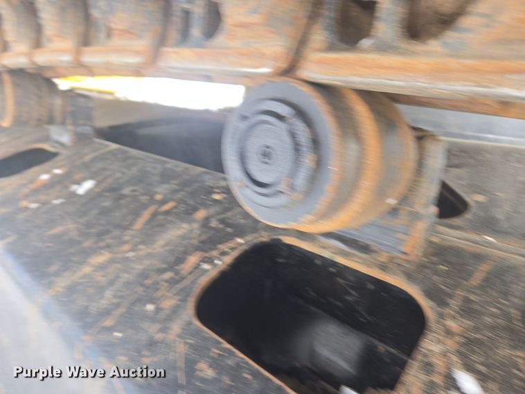 image for item ER5157 2022 John Deere 200G excavator