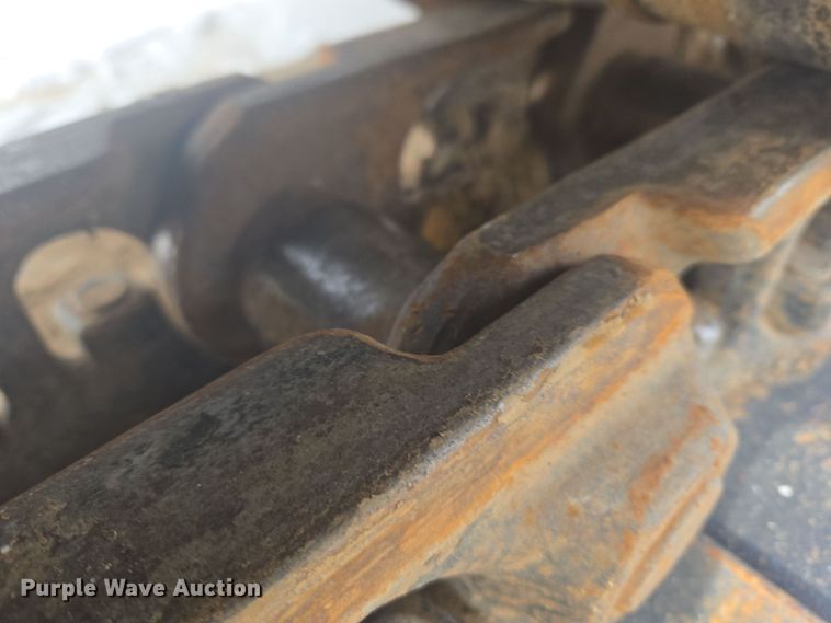 image for item ER5157 2022 John Deere 200G excavator