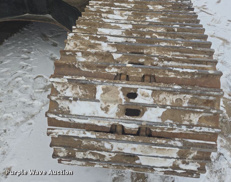 image for item ER5157 2022 John Deere 200G excavator