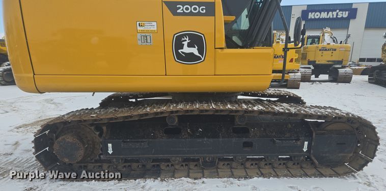 image for item ER5157 2022 John Deere 200G excavator