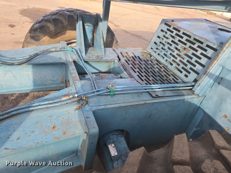 image for item ER5161 1997 Gradall 544D-10 telehandler