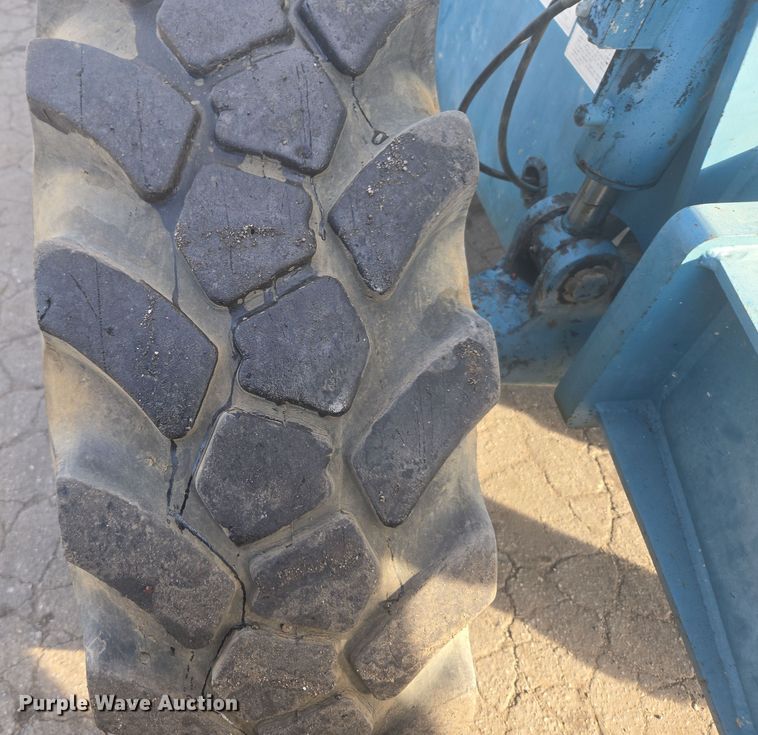 image for item ER5161 1997 Gradall 544D-10 telehandler