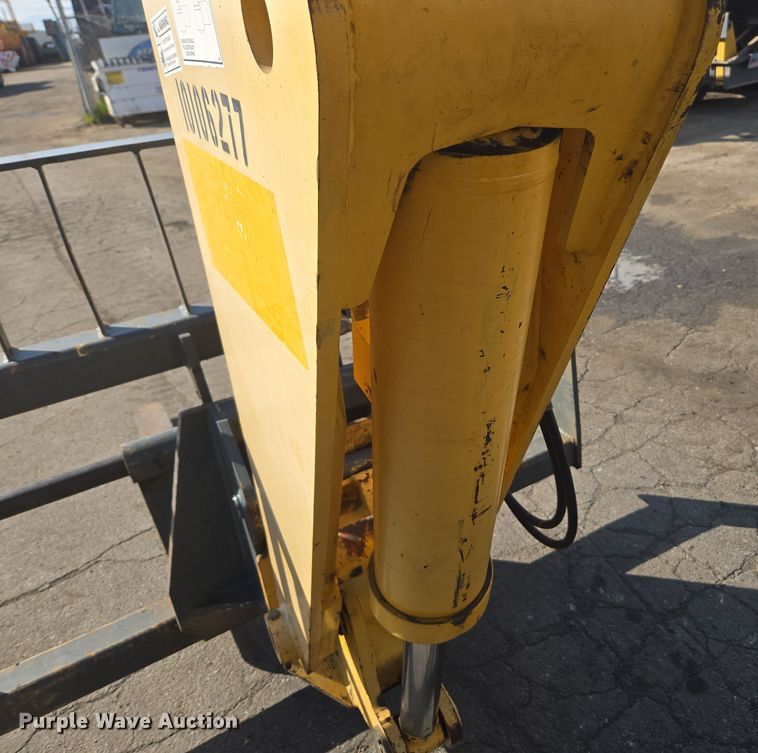 image for item ER5162 2012 Gehl RS10-55 telehandler