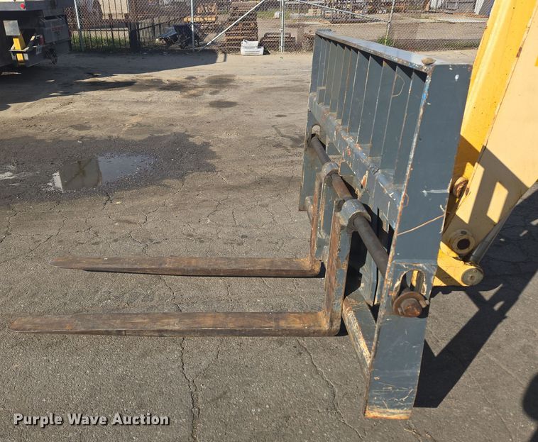 image for item ER5162 2012 Gehl RS10-55 telehandler