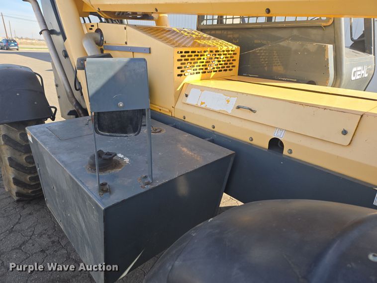 image for item ER5162 2012 Gehl RS10-55 telehandler