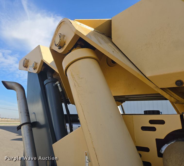 image for item ER5162 2012 Gehl RS10-55 telehandler