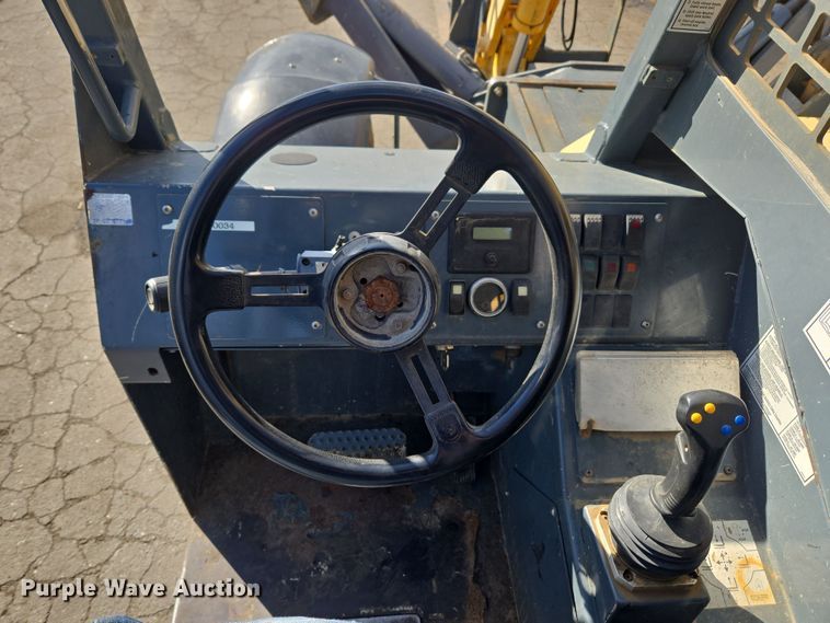 image for item ER5162 2012 Gehl RS10-55 telehandler