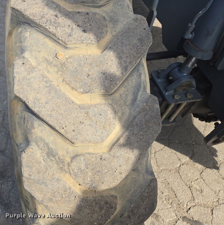 image for item ER5162 2012 Gehl RS10-55 telehandler