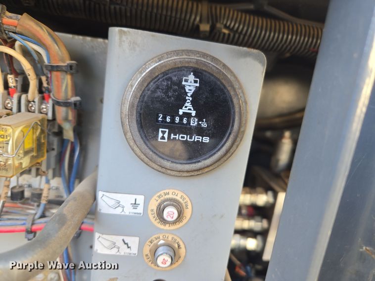 image for item ER5163 2006 Skyjack SJ7127 scissor lift