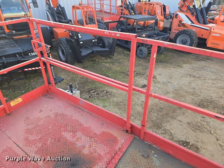 image for item ER5163 2006 Skyjack SJ7127 scissor lift