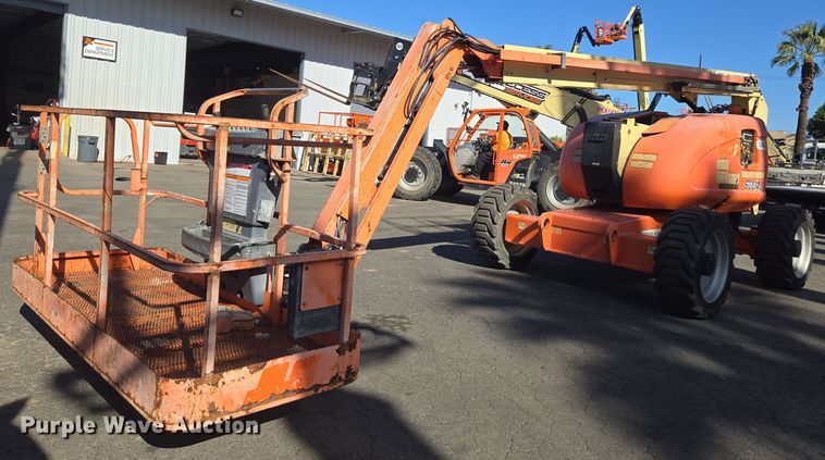 image for item ER5165 2011 JLG 600AJ boom lift