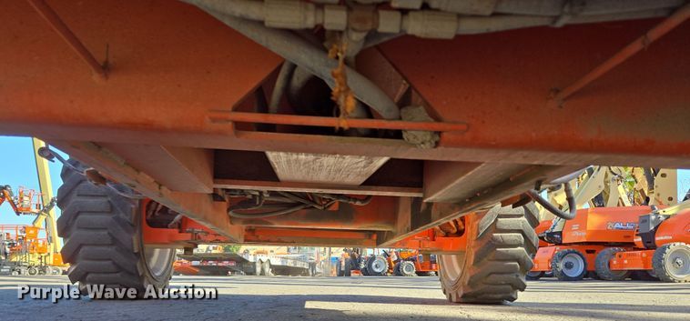 image for item ER5165 2011 JLG 600AJ boom lift