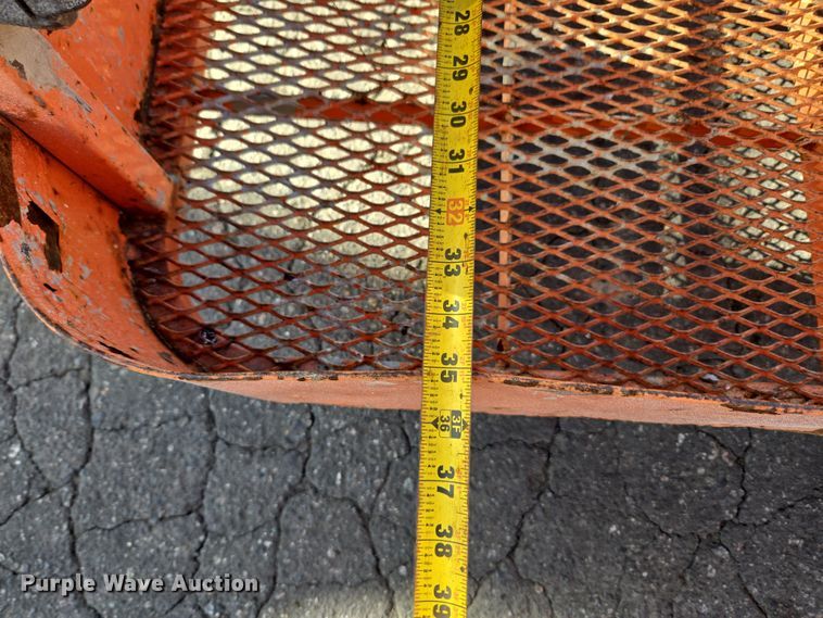 image for item ER5165 2011 JLG 600AJ boom lift