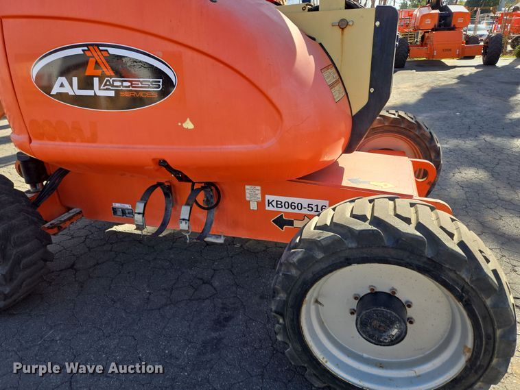 image for item ER5165 2011 JLG 600AJ boom lift
