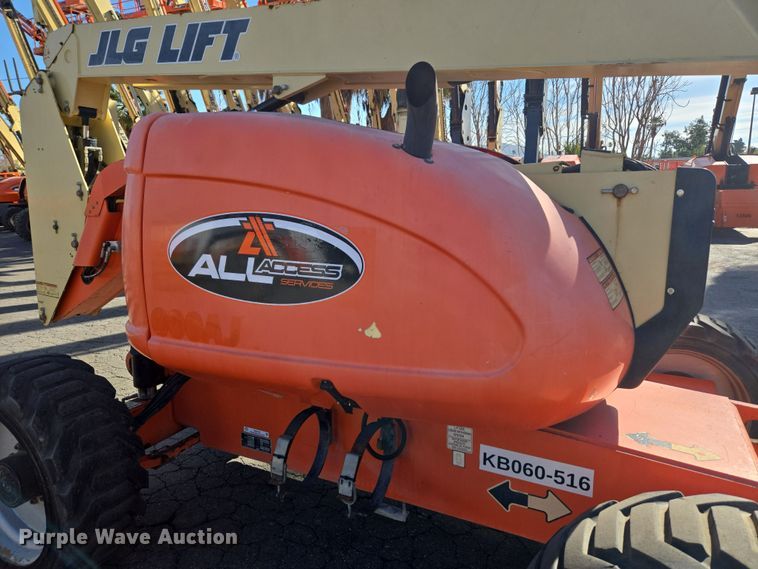 image for item ER5165 2011 JLG 600AJ boom lift