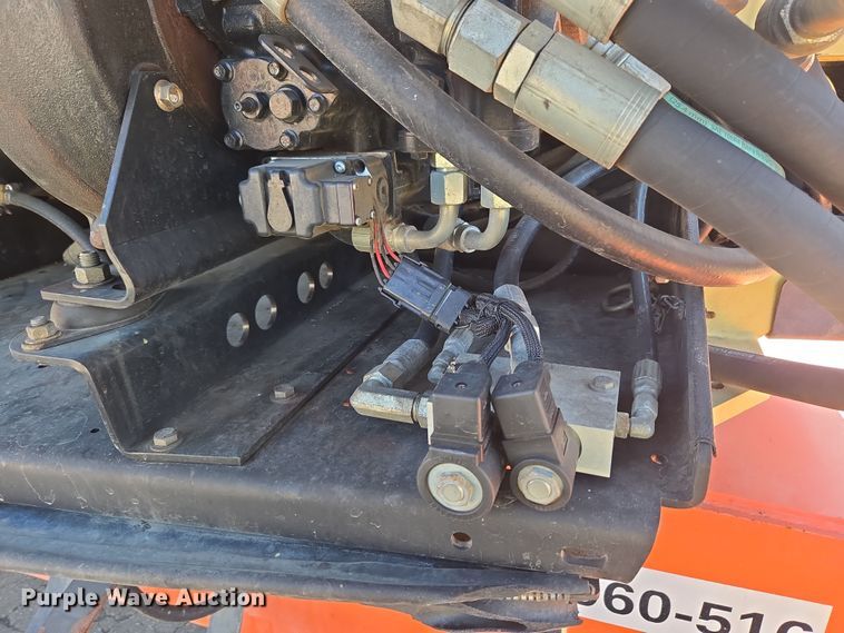 image for item ER5165 2011 JLG 600AJ boom lift