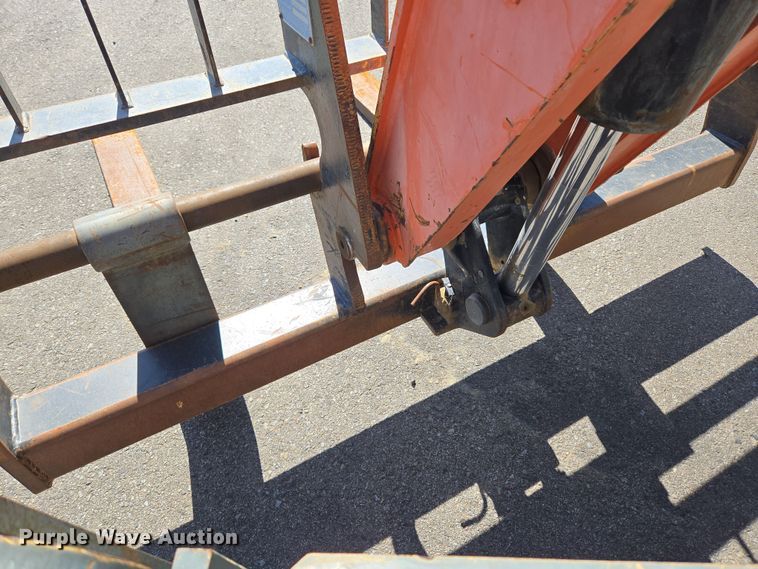 image for item ER5166 2005 JLG G10-55A telehandler