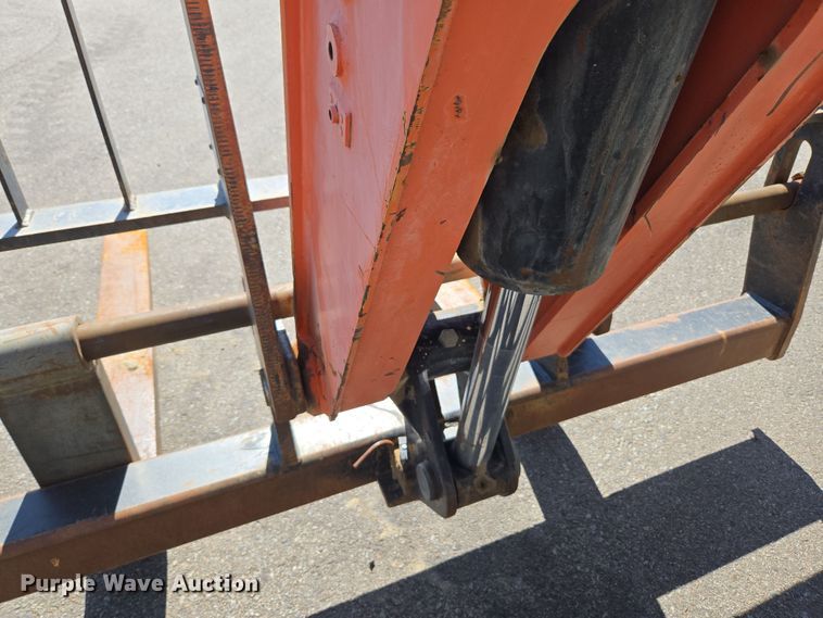 image for item ER5166 2005 JLG G10-55A telehandler