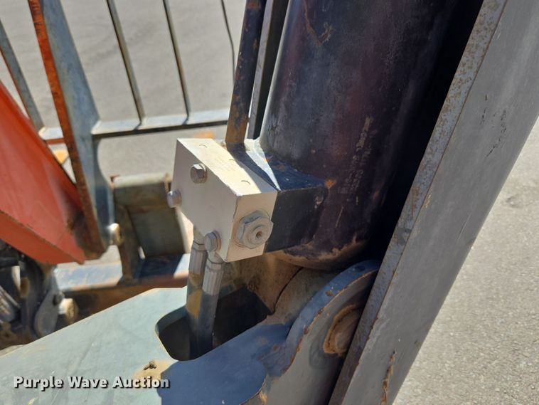 image for item ER5166 2005 JLG G10-55A telehandler