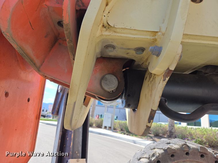 image for item ER5167 2006 JLG G10-55A telehandler