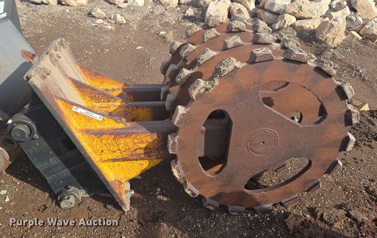 image for item ER5176 Excavator compaction wheel