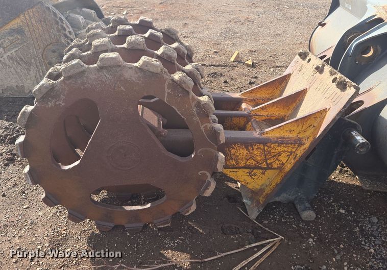 image for item ER5176 Excavator compaction wheel