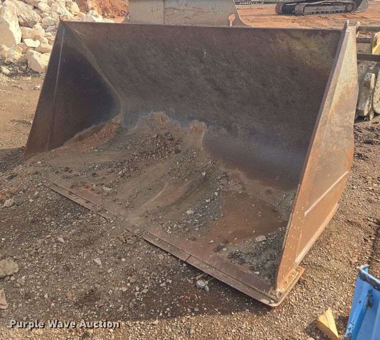 image for item ER5177 Volvo 93884 wheel loader bucket