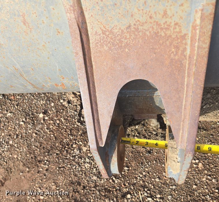 image for item ER5177 Volvo 93884 wheel loader bucket